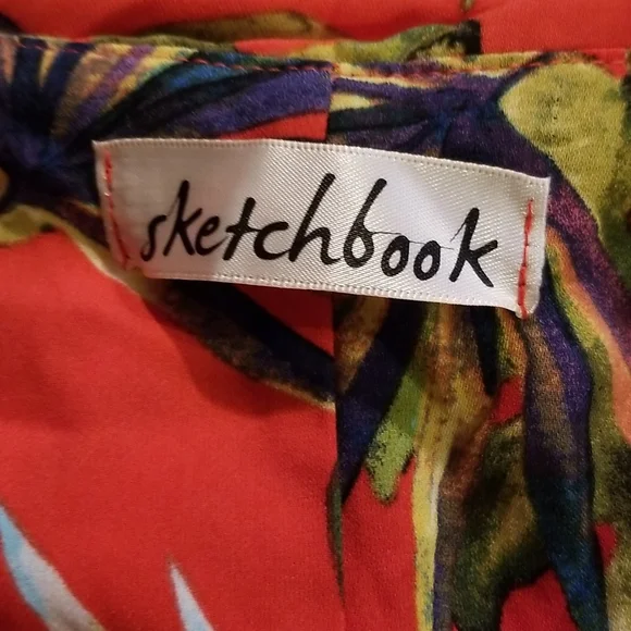 Sketchbook (boutique) wrap Romper with open back - Picture 7 of 10